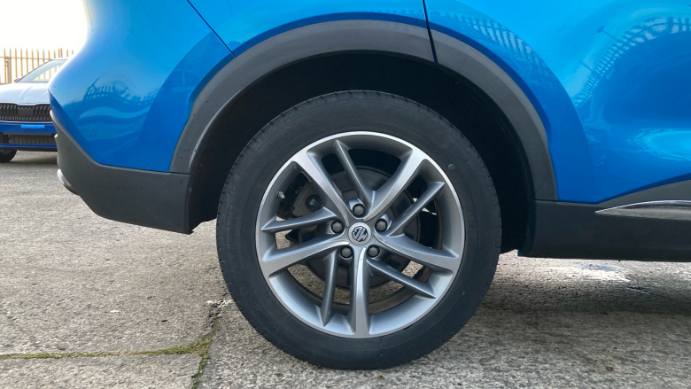 MG Hs 1.5 T-GDI Exclusive 5dr DCT Petrol Hatchback